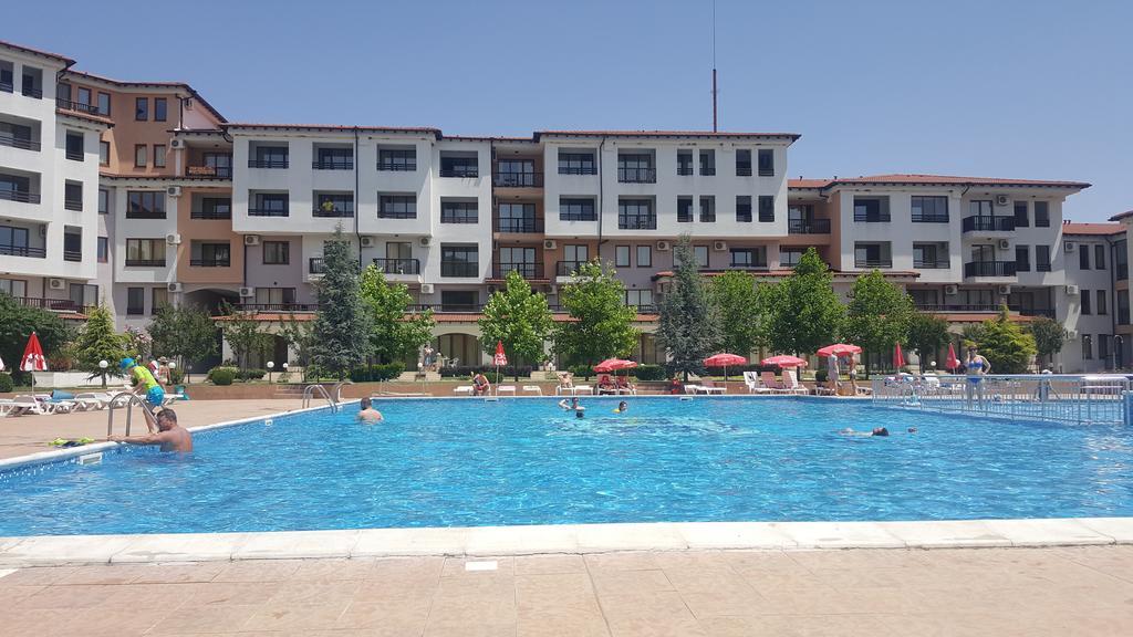 Harmony Hills Kolevi Apartments Rogacsevo Kültér fotó