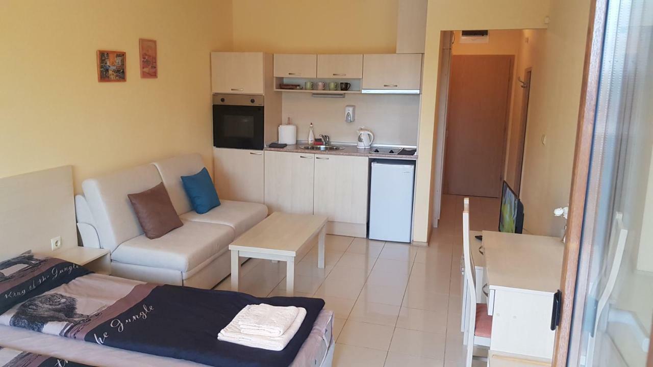Harmony Hills Kolevi Apartments Rogacsevo Kültér fotó
