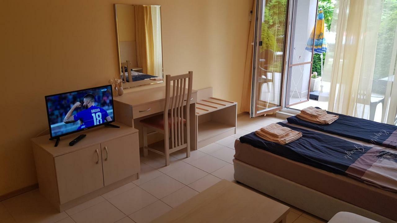 Harmony Hills Kolevi Apartments Rogacsevo Kültér fotó