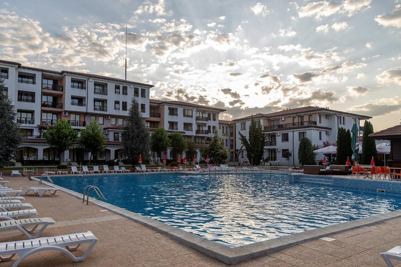 Harmony Hills Kolevi Apartments Rogacsevo Kültér fotó